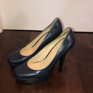NAVY BLUE CLOSED TOE HIGH HEELS!! ✨